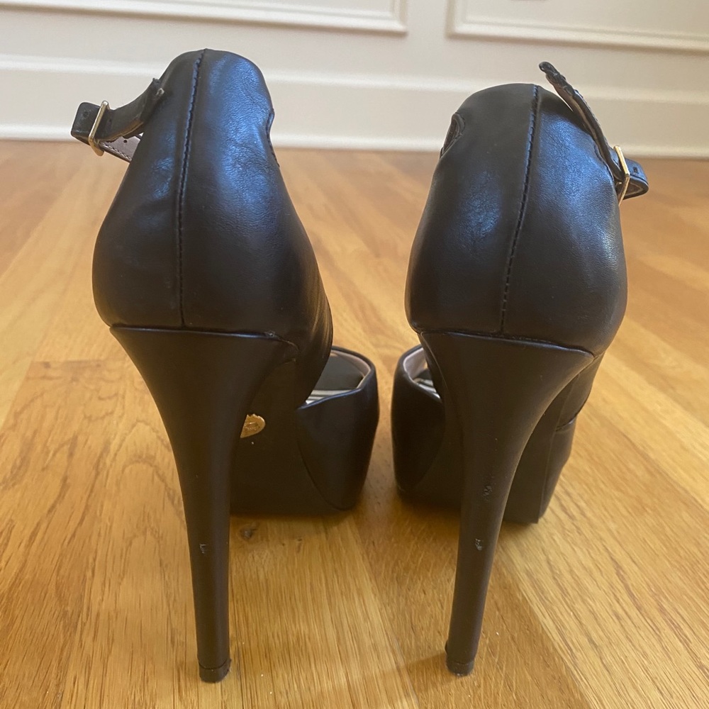 Betsey Johnson pumps - Picture 6 of 13